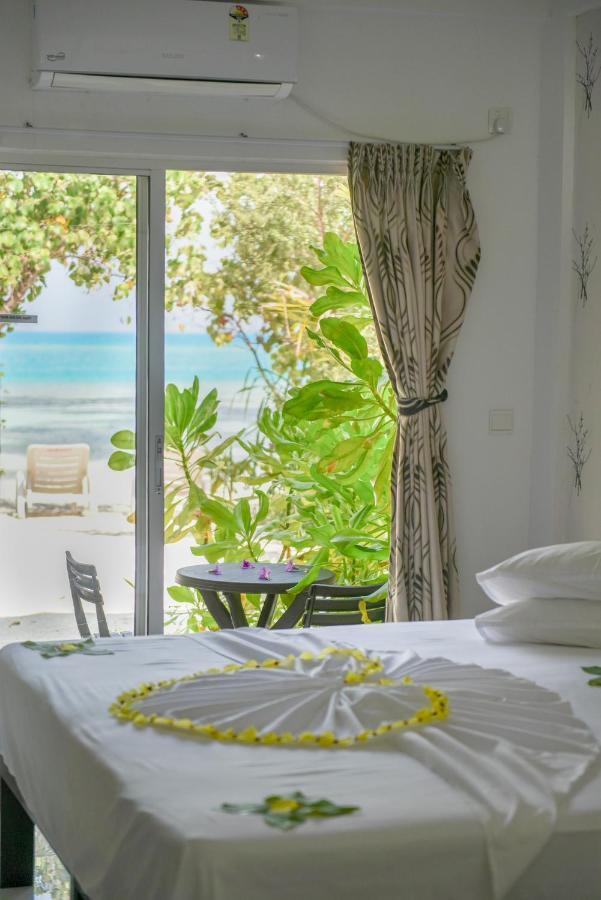 Crown Beach Villas -Private Beach Dhiffushi Exterior foto